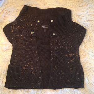 Anna Scott sweater vest army green Amsterdam NL